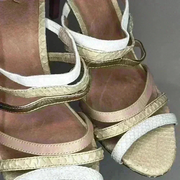 JORE  HEELS - Picture 2 of 3